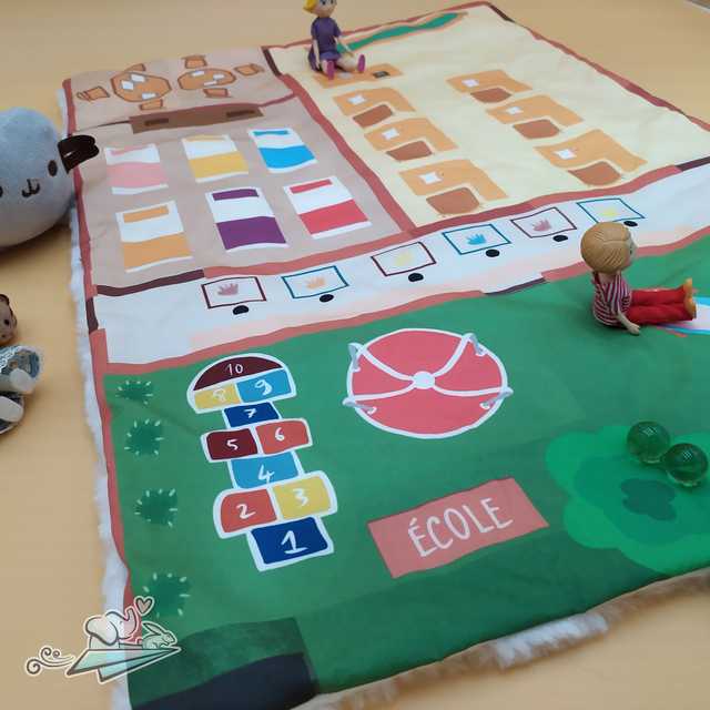 Tapis de jeu ECOLE personnalisé - exclusivité comme des petits fous